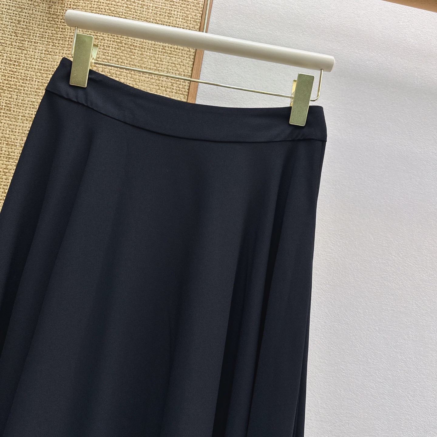 skirts and dresses woman